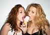 Concurso! Megauplo�d/RapidSh�re!-theblemish_feature_64225_blake_lively_leighton_meester_ice_cream_500x350.jpg